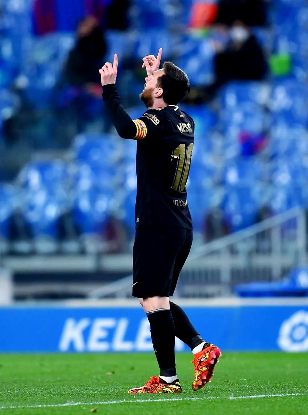 阿尔维斯主场战胜皇家社会,保持胜利势头的简单介绍 阿尔维斯主场战胜皇家社会,保持胜利势头的简单介绍